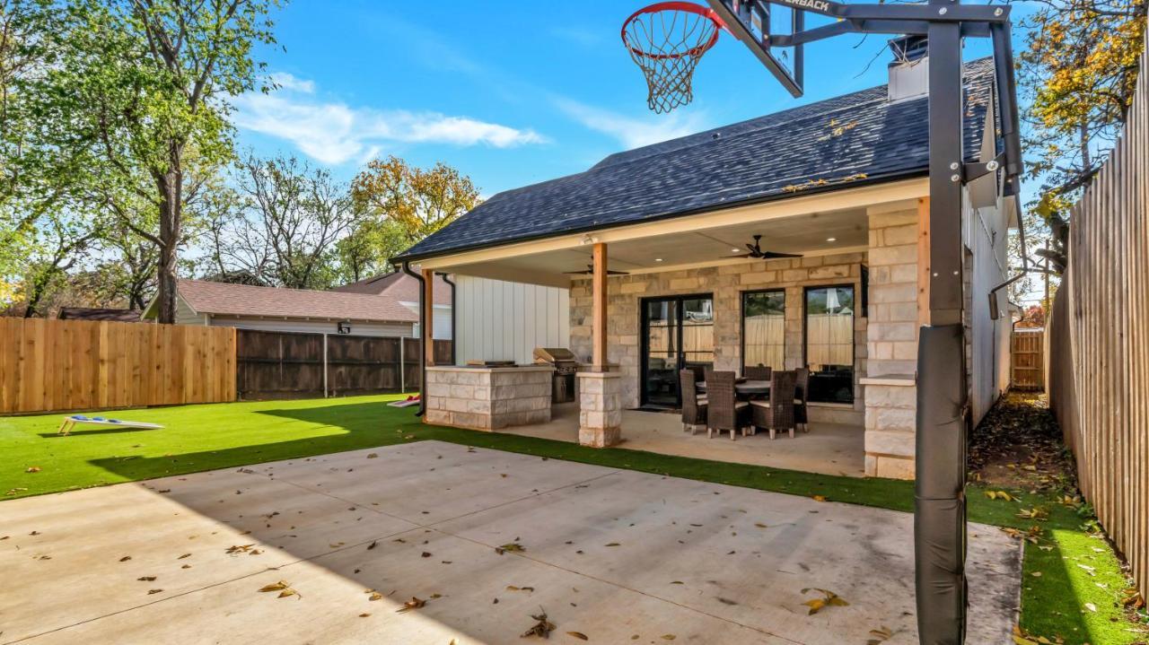 Luxury Gameroom/Basketball Hoop Arlington Eksteriør bilde
